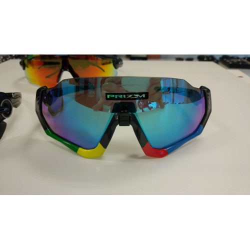 oakley flight jacket prezzo